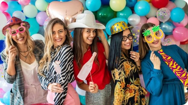 Top 10 Reasons to Hire a Photo Booth Expert for Your Event