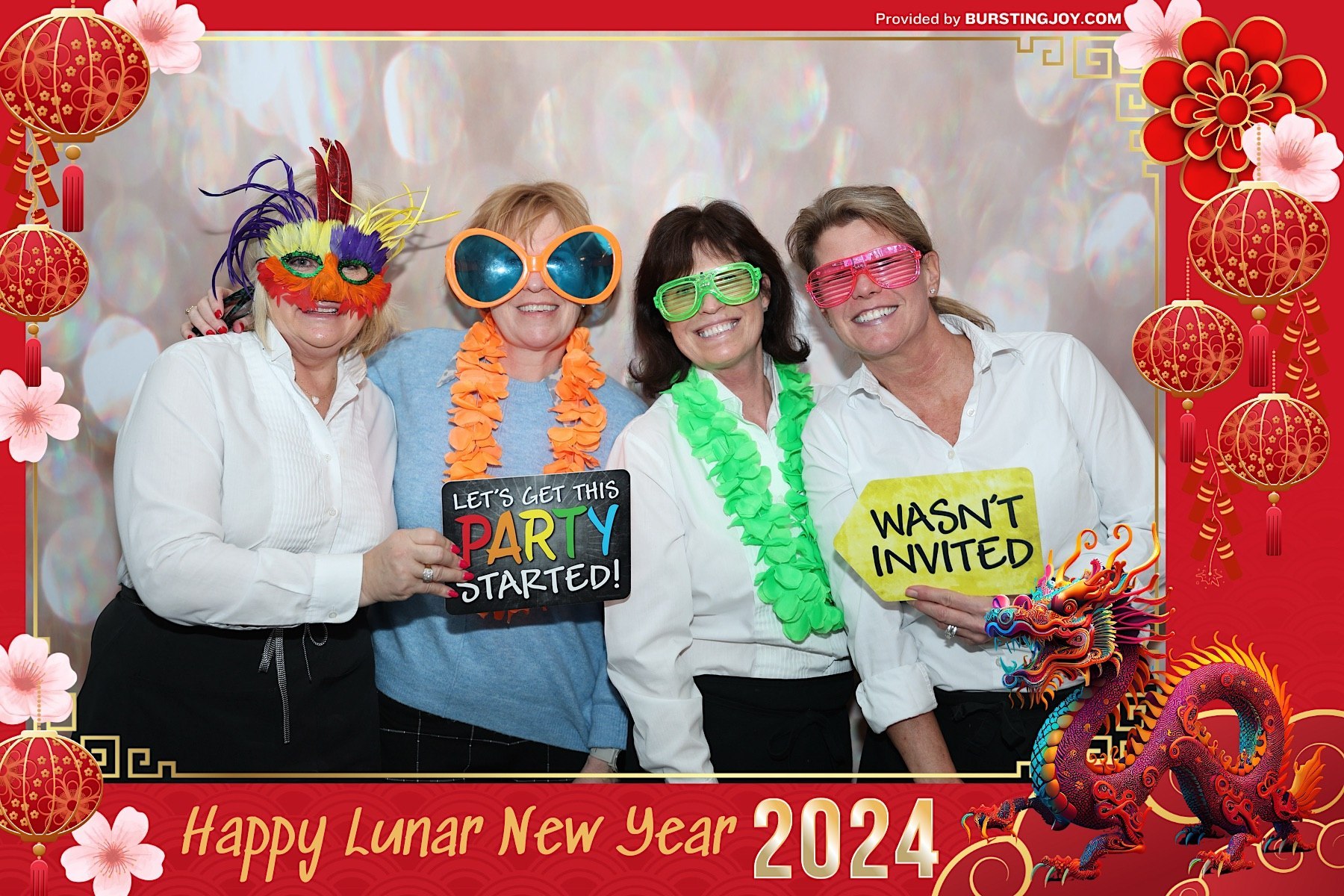 Get A Photo Booth For Your New Year’s Party in Leesburg, VA